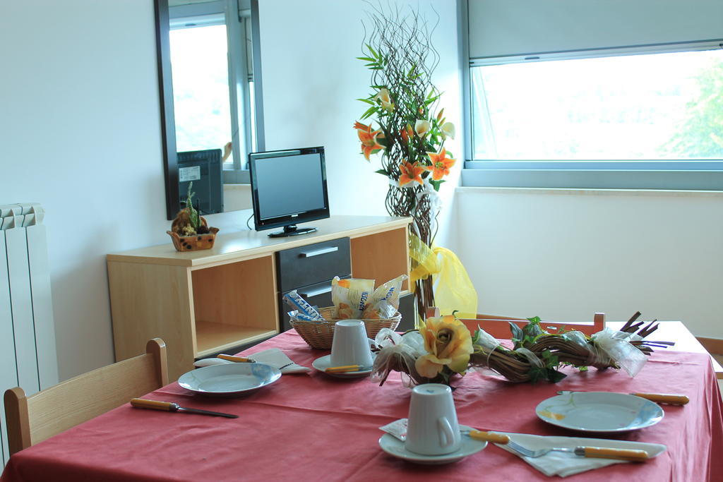 Residence Sol Levante Фраскаті Номер фото