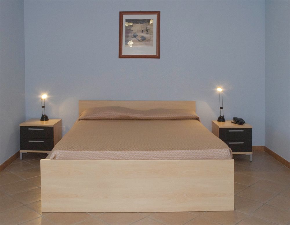 Residence Sol Levante Фраскаті Екстер'єр фото