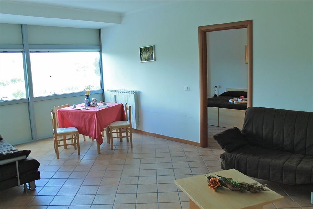 Residence Sol Levante Фраскаті Екстер'єр фото
