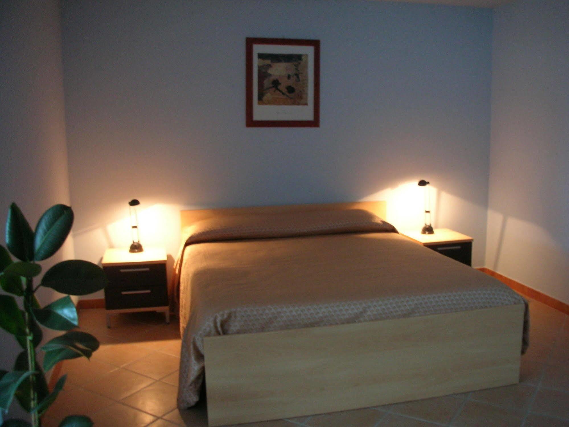 Residence Sol Levante Фраскаті Екстер'єр фото
