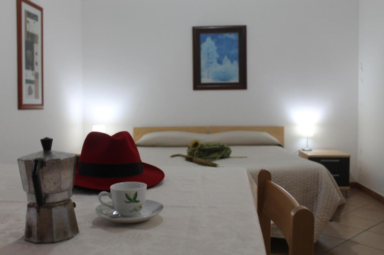 Residence Sol Levante Фраскаті Екстер'єр фото